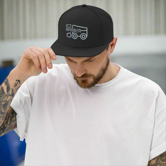 Deluxe Machine Snapback